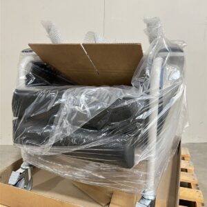 NEW UNUSED WINCO Medical Furnishing 2615 Geriatric Clinical Recliner ~ SKU: 104717